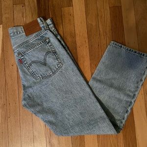 Levi Wedgie Straight Fit Women’s Jean